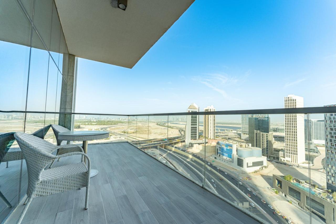 Fam Living - Mada Residences Downtown דובאי מראה חיצוני תמונה